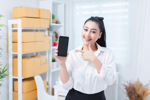 Personalized & Engaged - Mega Sales Strategy Plan / Guide to Maximizing Business Sales